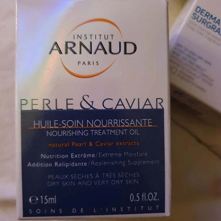 ARNAUD PARIS PERLE & CAVIAR LE COMPLÉMENT NOURRISSANT À L’EXTRAIT DE PERLE ET DE CAVIAR (15 ML)